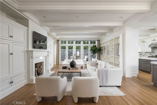 Chandelier, Fireplace, Interior, Living room, Pendant Lights, Recessed Lighting, Wood Texture Flooring