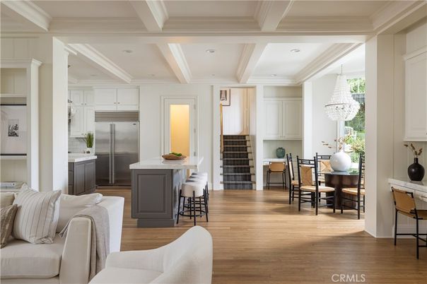 Chandelier, Dining room, Interior, Kitchen, Recessed Lighting, Stainless Steel Appliances, Wood Texture Flooring