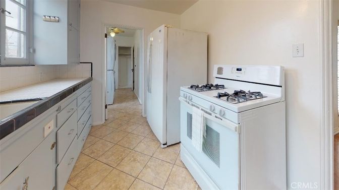 Interior, Kitchen, Tile Countertops