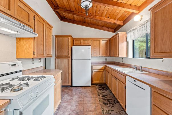 Interior, Kitchen, Wooden Beams, Wooden Ceilings