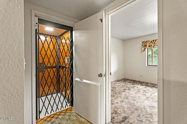 Elevator, Interior, Recessed Lighting