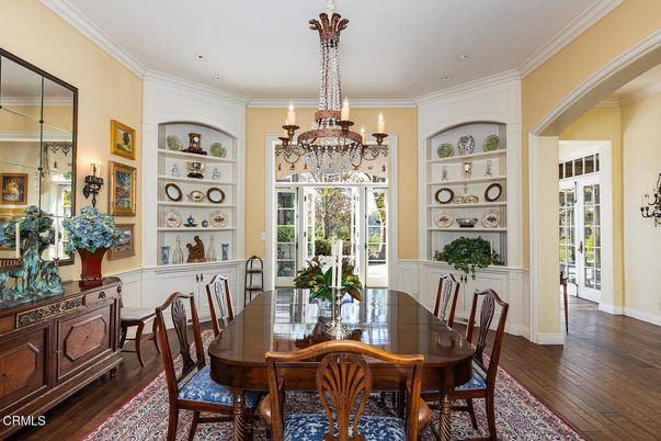Chandelier, Dining room, Interior, Wood Texture Flooring