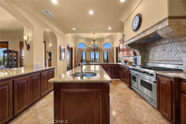 Chandelier, Interior, Kitchen, Recessed Lighting, Stainless Steel Appliances