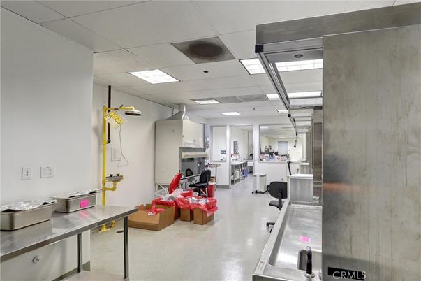 Fitness Equipment, Interior, Recessed Lighting