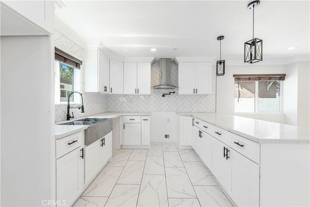 Interior, Kitchen, Marble, Pendant Lights, Recessed Lighting