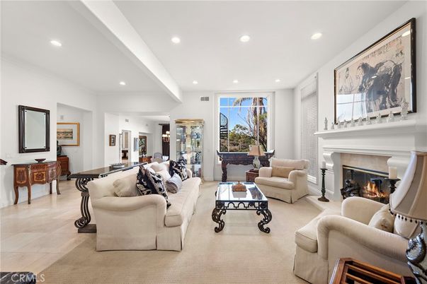 Fireplace, Interior, Living room, Recessed Lighting