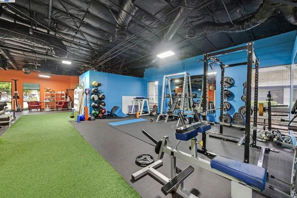 Fitness Equipment, Interior, Recessed Lighting