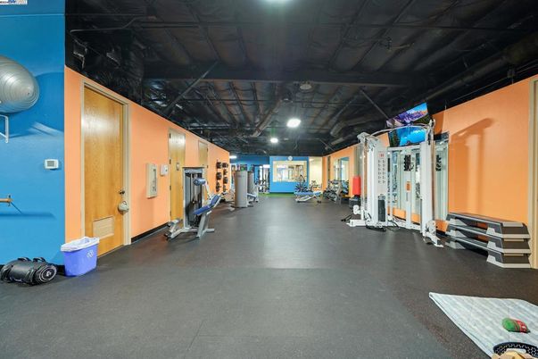 Fitness Equipment, Interior, Recessed Lighting