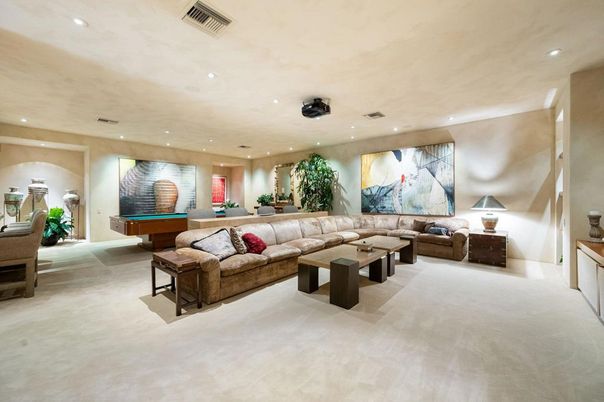 Billiard Table, Game Room, Interior, Living room, Recessed Lighting