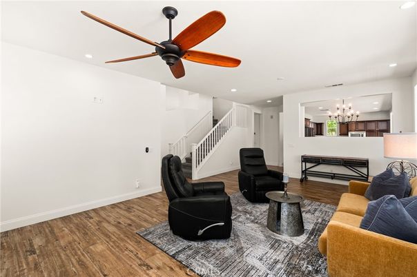 Interior, Living room, Pendant Lights, Recessed Lighting, Wood Texture Flooring