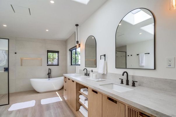 Bathroom, Dual Sink Vanities, Free Standing Baths, Interior, Pendant Lights, Recessed Lighting, Wood Texture Flooring