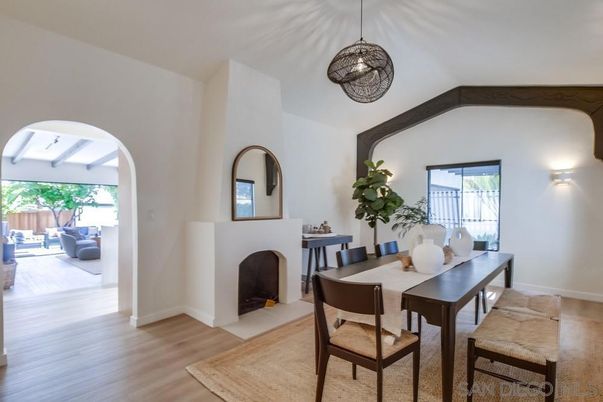 Dining room, Fireplace, Interior, Pendant Lights, Wood Texture Flooring