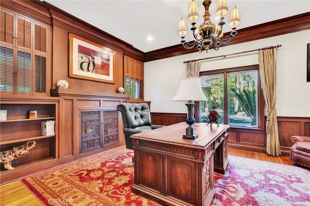 Chandelier, Home Office, Interior, Recessed Lighting, Wood Texture Flooring