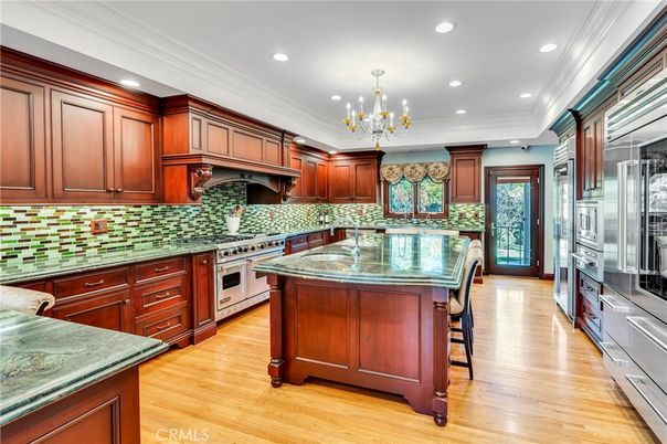 Chandelier, Interior, Kitchen, Pendant Lights, Recessed Lighting, Stainless Steel Appliances, Wood Texture Flooring