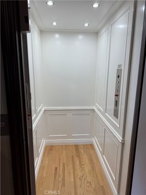 Elevator, Interior, Recessed Lighting, Wood Texture Flooring