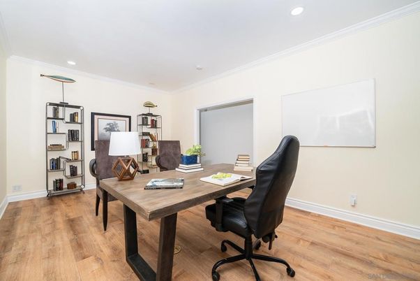 Home Office, Interior, Recessed Lighting, Wood Texture Flooring