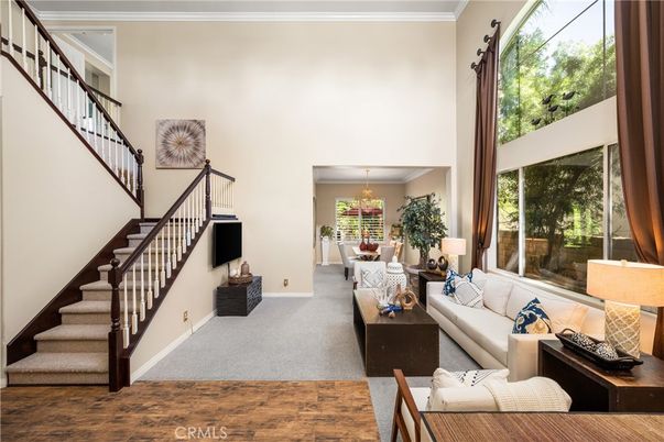 Chandelier, Dining room, Interior, Living room, Wood Texture Flooring