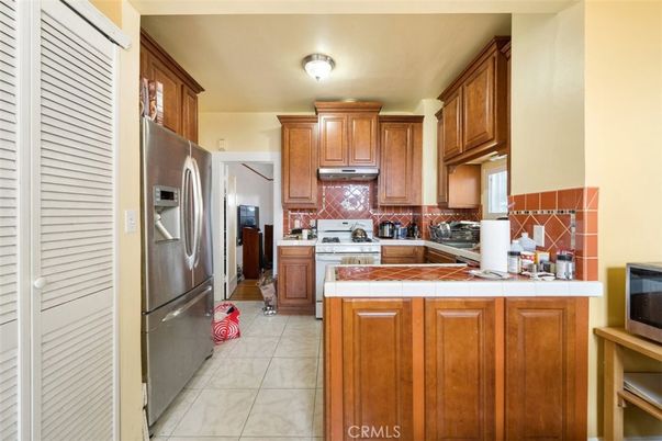 Interior, Kitchen, Tile Countertops
