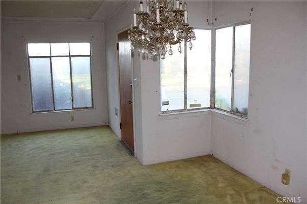 Chandelier, Empty room, Interior