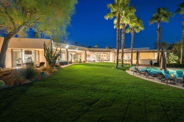 Backyard, Exterior, Pool