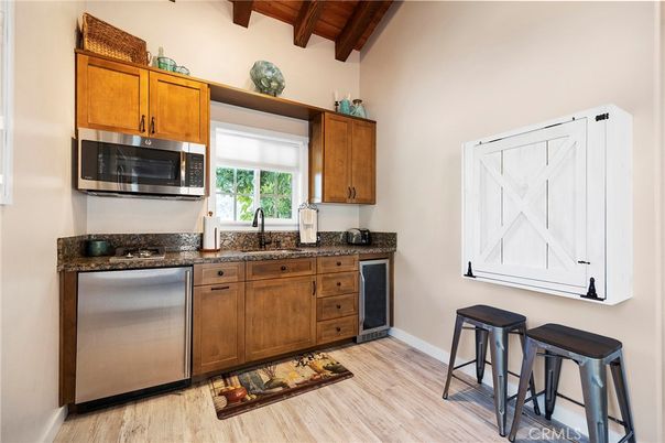 Interior, Kitchen, Stainless Steel Appliances, Wooden Beams, Wooden Ceilings, Wood Texture Flooring