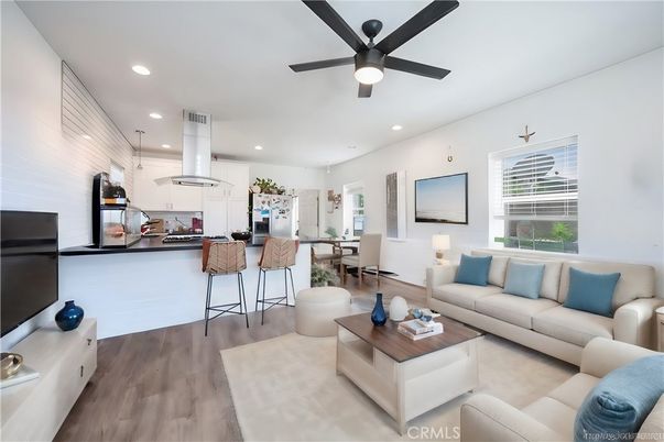 Dining room, Interior, Kitchen, Living room, Pendant Lights, Recessed Lighting, Wood Texture Flooring