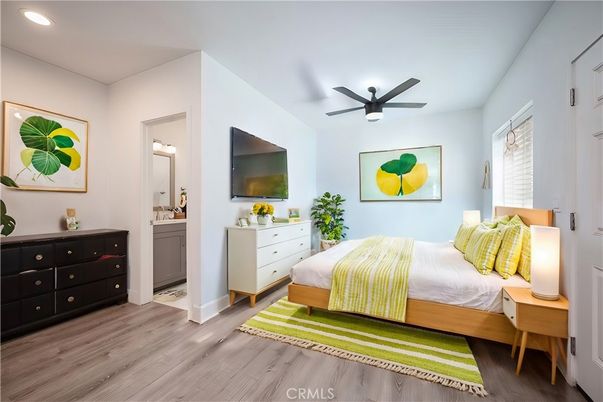 Bedroom, Interior, Recessed Lighting, Wood Texture Flooring