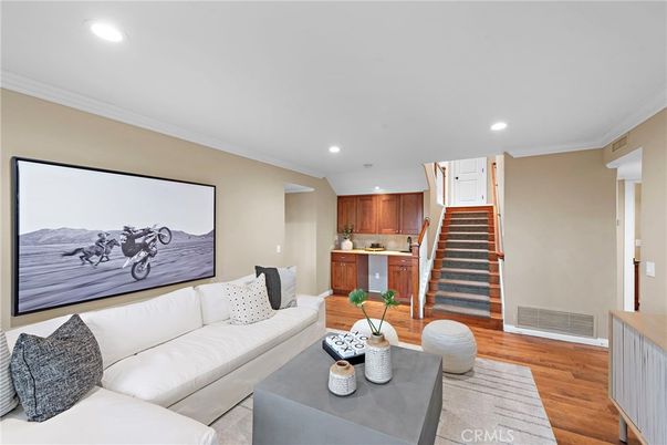 Interior, Living room, Recessed Lighting, Wood Texture Flooring
