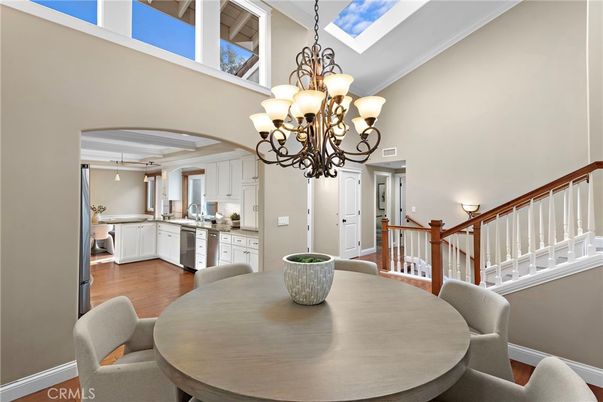 Chandelier, Dining room, Interior, Kitchen, Wood Texture Flooring