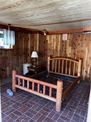 Interior, Wooden Walls