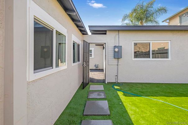 Backyard, Exterior