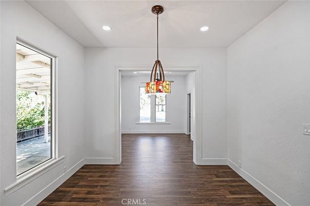 Interior, Pendant Lights, Recessed Lighting, Wood Texture Flooring