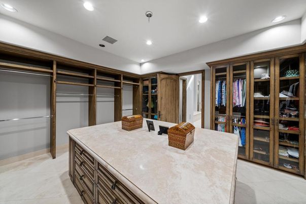 Interior, Recessed Lighting, Walk-in Closets