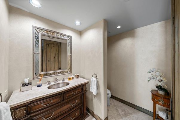 Bathroom, Interior, Recessed Lighting