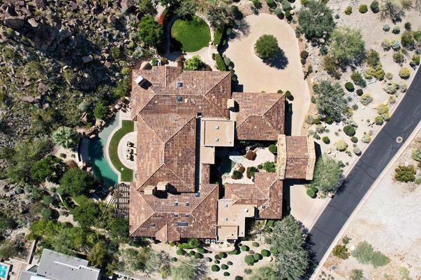 Exterior, Drone
