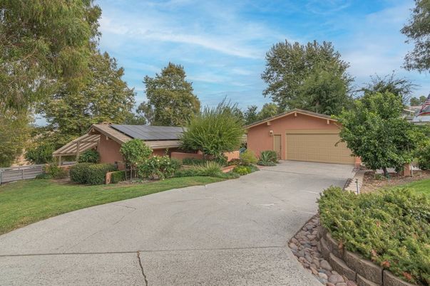 Detached Garage, Exterior, Solar Panels
