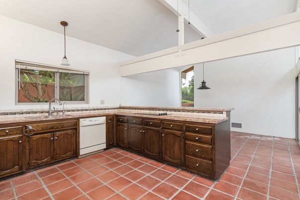 Interior, Kitchen, Pendant Lights