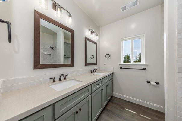 Bathroom, Dual Sink Vanities, Interior, Wood Texture Flooring