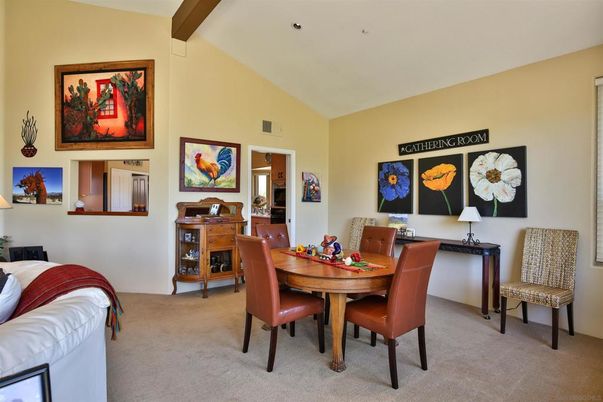 Dining room, Interior