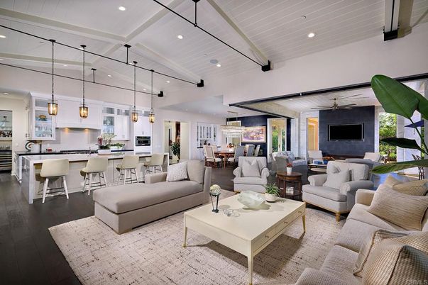Dining room, Interior, Kitchen, Living room, Pendant Lights, Recessed Lighting, Wood Texture Flooring