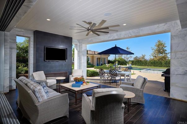 Exterior, Recessed Lighting