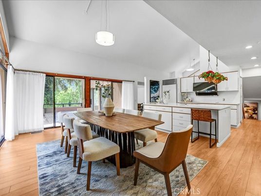 Dining room, Interior, Kitchen, Pendant Lights, Recessed Lighting, Wood Texture Flooring