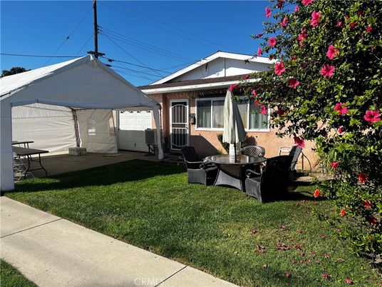 Backyard, Detached Garage, Exterior