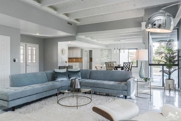 Dining room, Interior, Living room, Pendant Lights