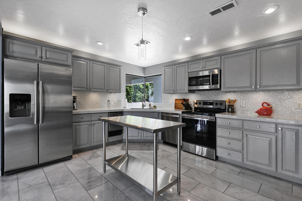 Interior, Kitchen, Pendant Lights, Recessed Lighting, Stainless Steel Appliances