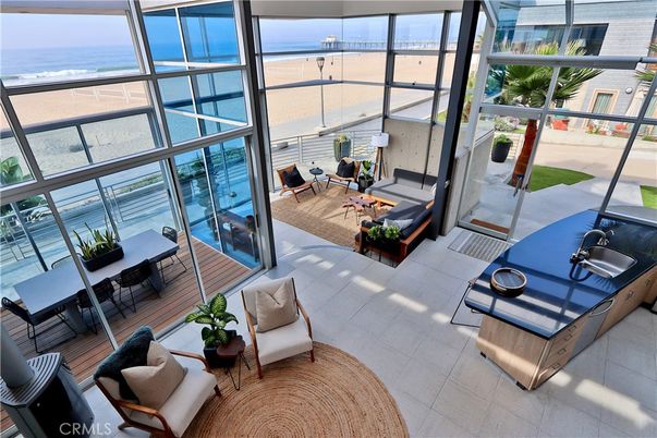 Interior, Living room, Sun Room, Water