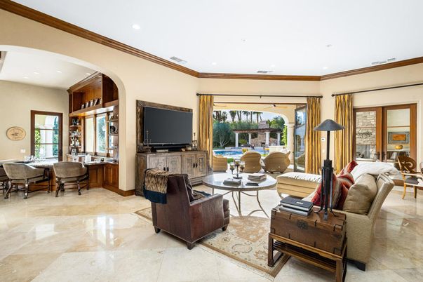 Dining room, Interior, Living room, Recessed Lighting