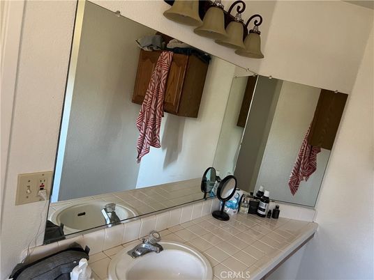 Bathroom, Interior, Tile Countertops