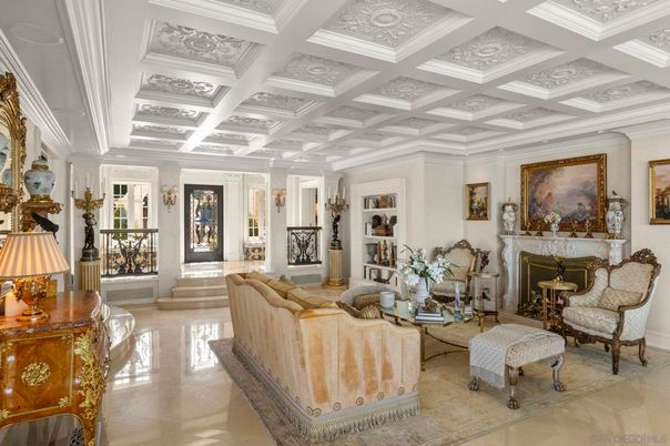 Fireplace, Interior, Living room