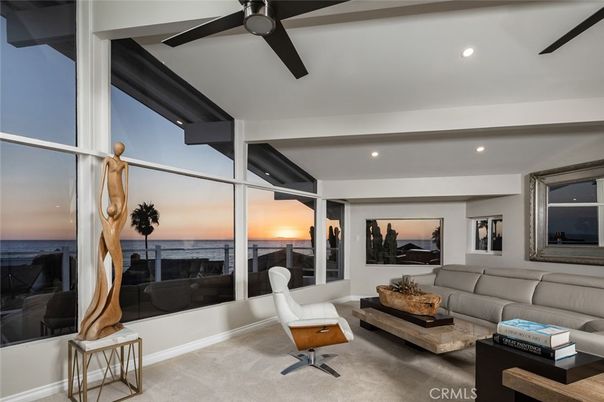 Interior, Living room, Recessed Lighting, Water